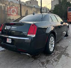 کرایسلەر 300